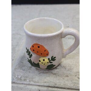 Vintage Arnels Ceramic Mushroom Coffee Mug (1) Read